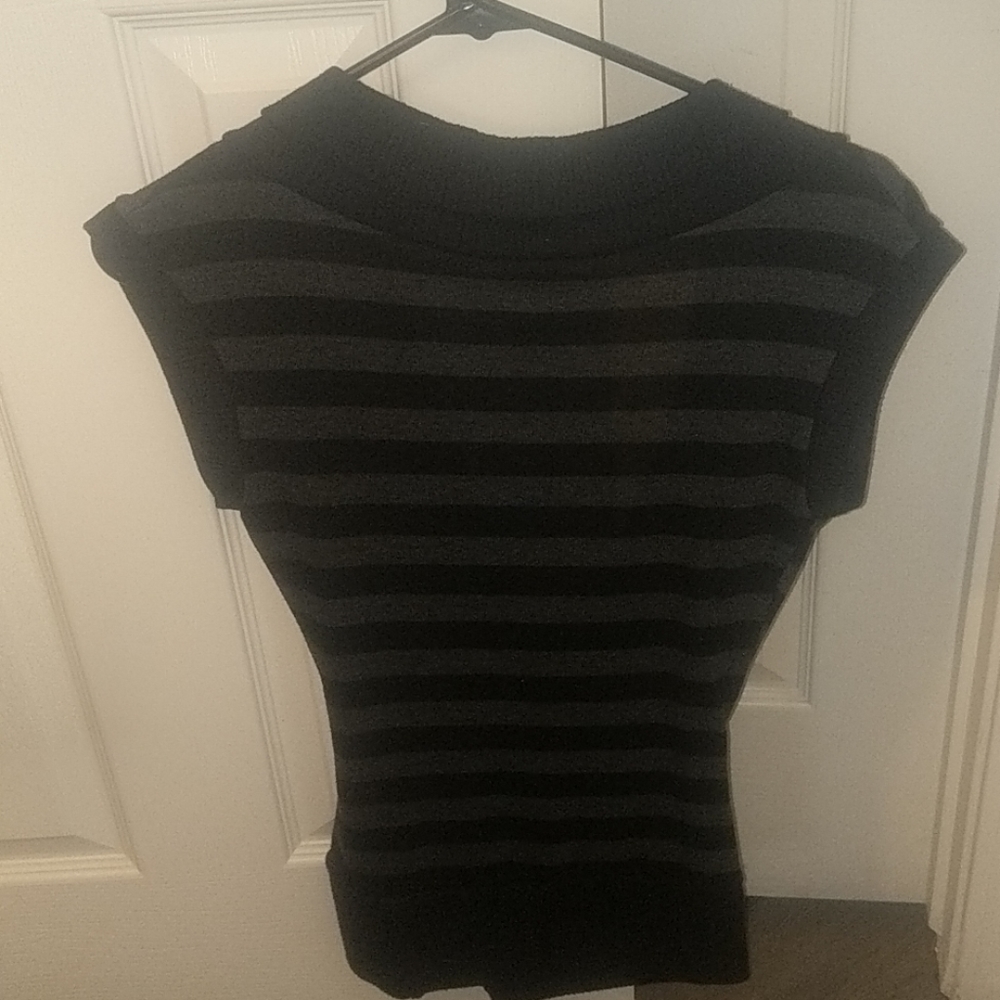 Shirt - Picture 3 of 3